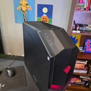 HP Omen Gaming PC i7-8700 16gb DDR4 500gb NVME Rx570 8GB GPU